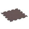 Fitness Performance Elite pavimento sportivo von WARCO im Farbdesign Rosso minerale mit den Abmessungen 50 x 50 x 1 cm | 0,25 m². Produktfoto von Artikel 6151 in der Aufsicht von schräg vorne.