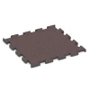 Fitness Performance Elite pavimento sportivo von WARCO im Farbdesign Rosso minerale mit den Abmessungen 50 x 50 x 2 cm | 0,25 m². Produktfoto von Artikel 6155 in der Aufsicht von schräg vorne.