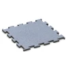 Fitness Performance Elite pavimento sportivo von WARCO im Farbdesign Grigio nebbia mit den Abmessungen 50 x 50 x 2 cm | 0,25 m². Produktfoto von Artikel 6156 in der Aufsicht von schräg vorne.