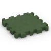 Piastrella antitrauma – 220 cm von WARCO im Farbdesign Verde erba mit den Abmessungen 50 x 50 x 6 cm | 0,25 m². Produktfoto von Artikel 6407 in der Aufsicht von schräg vorne.