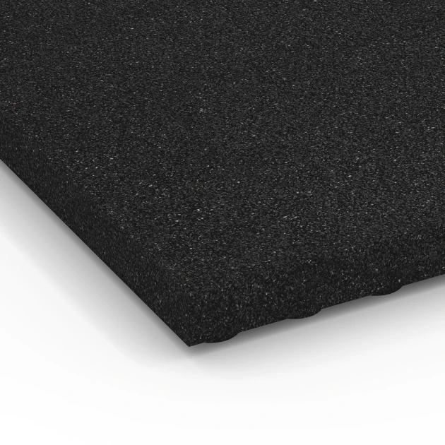 Detailaufnahme der Randausprägung von WARCO-Produkt 6648, Stallplatte Luxus, Format 100 x 50 x 5 cm, Farbe Anthrazit.