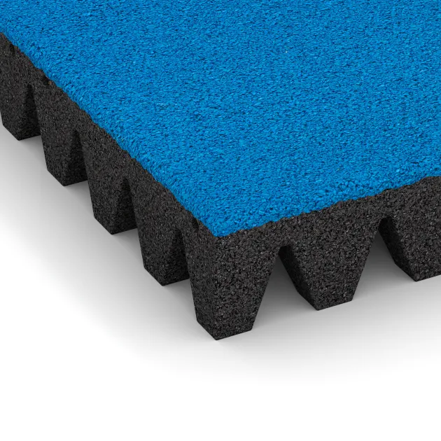 Detailaufnahme der Randausprägung von WARCO-Produkt 0717, Piastra antitrauma, Format 500 x 500 x 80 mm, Farbe Blu cielo.