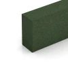 Detailaufnahme der Randausprägung von WARCO-Produkt 7030, Gradino in gomma granulare, Format 100 x 30 x 15 cm, Farbe Verde erba.