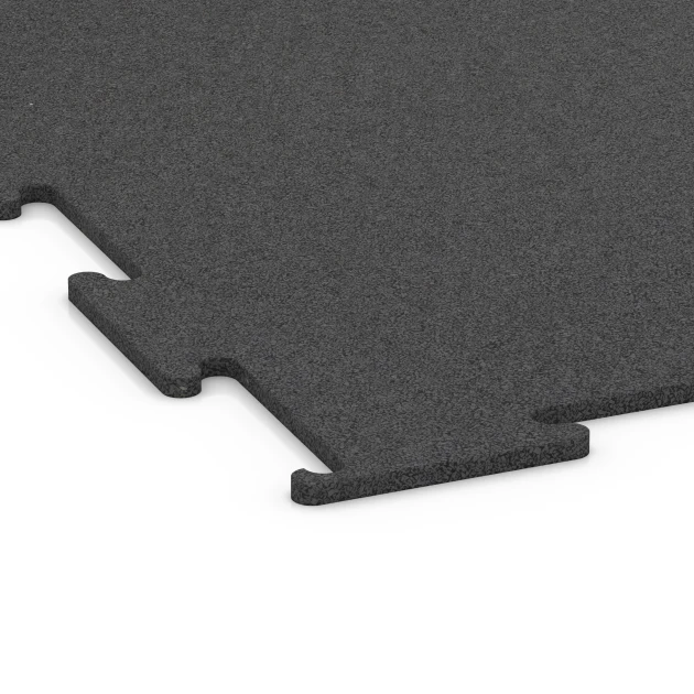Detailaufnahme der Randausprägung von WARCO-Produkt 6455, Fitnessboden Kompakt, Format 50 × 50 × 0,8 cm, Farbe Anthrazit.