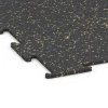 Detailaufnahme der Randausprägung von WARCO-Produkt 6460, Pavimento Fitness Compatto, Format 50 × 50 × 0,8 cm, Farbe Giallo leggermente punteggiato.