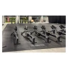 Detailaufnahme der Randausprägung von WARCO-Produkt 6191, Pavimentazione a noleggio Fitness Performance Elite, Format 15 × 20 m | 300 m², Farbe Antracite.