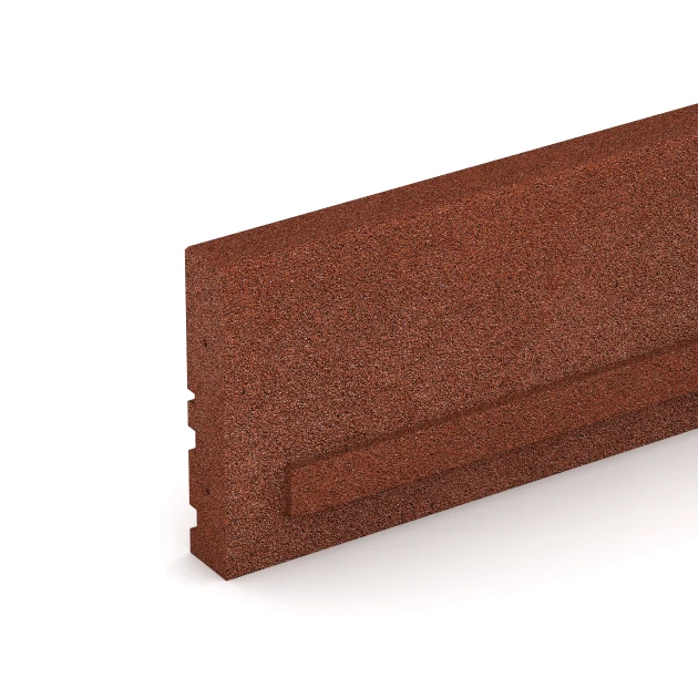 Detailaufnahme der Randausprägung von WARCO-Produkt 3785, Gummi-Tiefbord, Format 100 × 5 × 25 cm, Farbe Ziegelrot.