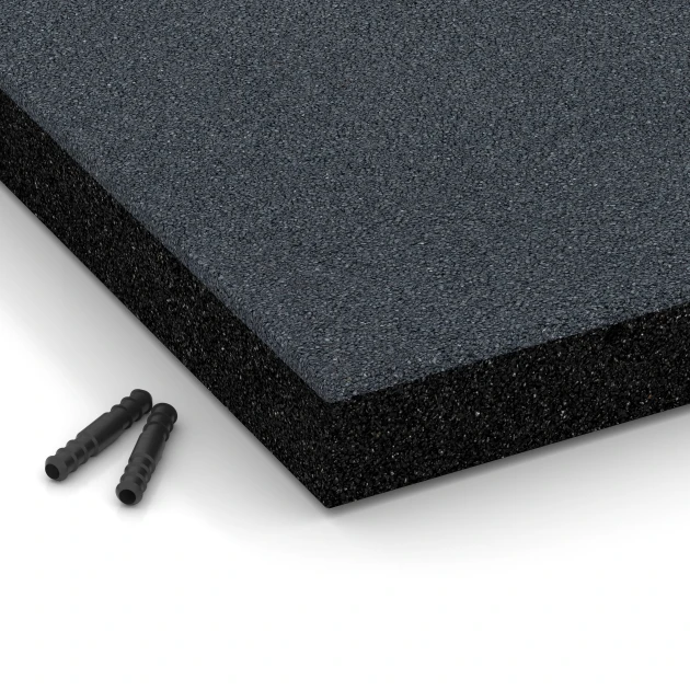 Detailaufnahme der Randausprägung von WARCO-Produkt 6269, Piastrella antitrauma – 180 cm, Format 50 x 50 x 6 cm, Farbe Grigio ardesia.