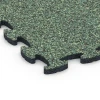 Detailaufnahme der Randausprägung von WARCO-Produkt 6789, Piastrelle balcone gomma, Format 44,6 x 44,6 x 1,8 cm, Farbe Prato inglese.