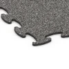 Detailaufnahme der Randausprägung von WARCO-Produkt 6868, Fitness Max Floor System, Format 98 x 98 × 1,8 cm, Farbe Granito grigio scuro.