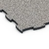 Detailaufnahme der Randausprägung von WARCO-Produkt 6851, Fitness Active pavimento, Format 97,1 x 97,1 x 2,8 cm, Farbe Granito grigio.