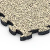 Detailaufnahme der Randausprägung von WARCO-Produkt 6775, Pavimento bordo piscina, Format 28,9 x 28,9 x 1,8 cm, Farbe Travertino.
