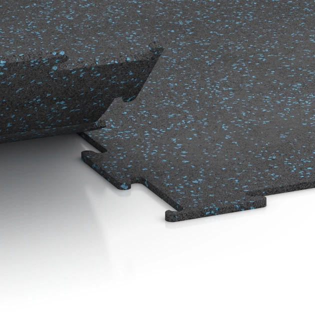Großaufnahme vom Verbindungssystem von WARCO-Boden 6457 - Pavimento Fitness Compatto im Farbdesign Azzurro leggermente punteggiato. Abmessungen 50 × 50 × 0,8 cm.
