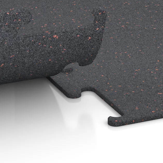 Großaufnahme vom Verbindungssystem von WARCO-Boden 3765 - Fitness Performance Elite Trainingsboden im Farbdesign Leicht Rot Gesprenkelt. Abmessungen 500 x 500 x 10 mm.