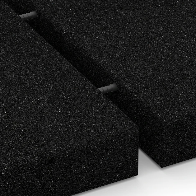 Großaufnahme vom Verbindungssystem von WARCO-Boden 6271 - Fallschutzplatte – 230 cm im Farbdesign Anthrazit. Abmessungen 50 x 50 x 8 cm.