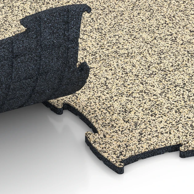 Großaufnahme vom Verbindungssystem von WARCO-Boden 6811 - Pavimento agility cani im Farbdesign Travertino. Abmessungen 97,1 x 97,1 × 1,8 cm.