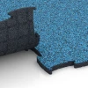 Großaufnahme vom Verbindungssystem von WARCO-Boden 6857 - Fitness Active pavimento im Farbdesign Atlantico. Abmessungen 97,1 x 97,1 x 2,8 cm.
