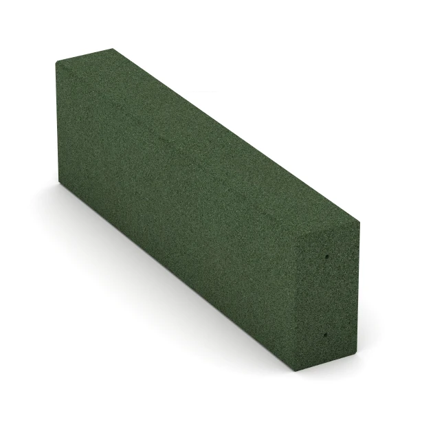 Aufsicht auf die Unterseite, also die Bodenseite von WARCO-Formteil 7030 - Blockstufe aus Gummigranulat im Format 100 x 30 x 15 cm.